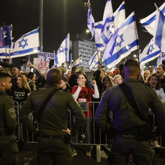 Antivladin protest u Tel Avivu: Uhapšeni demonstranti