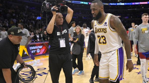 Lebron: Sjajno je za rekord, ali voleo bih da smo pobedili