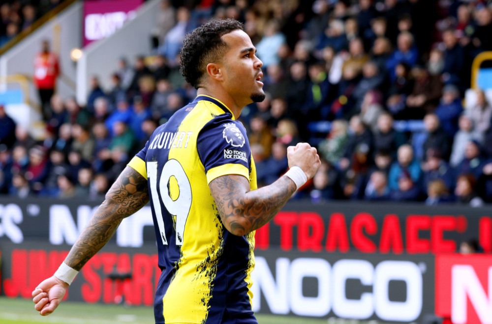 Prva pobeda Bornmut u 2024 – Barnli jednom nogom u Čempionšipu