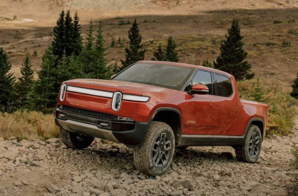 Rivian poručuje kupcima: Ako želite Apple CarPlay, kupite auto drugog brenda