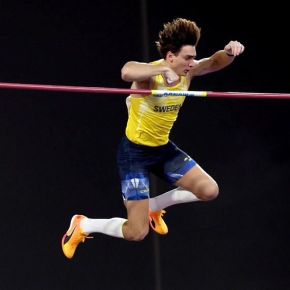 Zlato za Duplantisa, svetski rekord za Čarlton