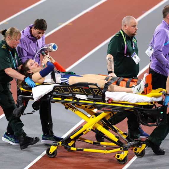 Strašna povreda atletičake na SP: Pala sa 4,5m i doživela otvoren prelom