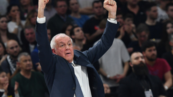 Od slike sa Željkom Obradovićem do prvih minuta za Fenerbahče