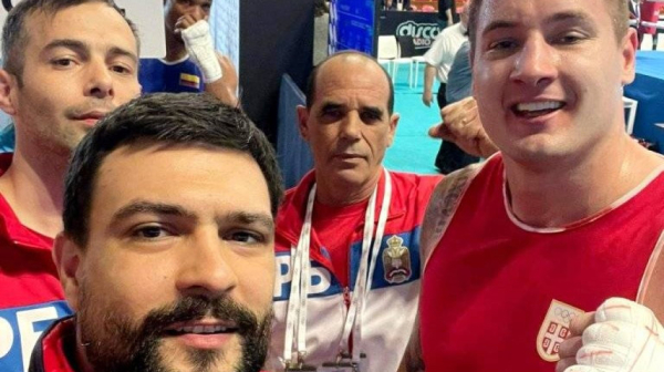 Bokseri krče put do Pariza: Pobede Veletića i Radovanović