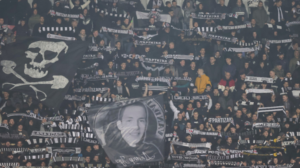 Invazija "grobara" na Rajko Mitić – jug skoro rasprodat