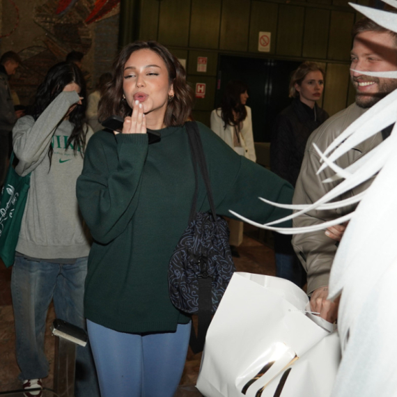 Besni fanovi najavili protest, traže samo jedno FOTO