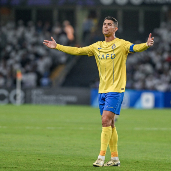 Ronaldo se obrukao driblajući – sa tribina se orilo "Mesi" VIDEO