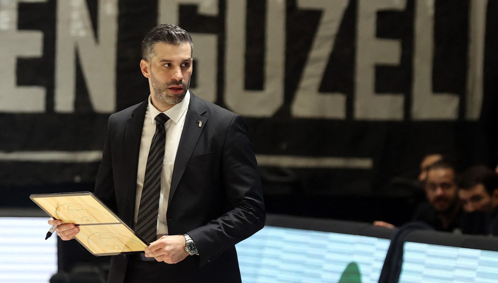 Alimpijević glavni kandidat za klupu Efesa