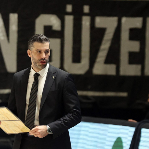 Alimpijevićev Bešiktaš sa "stotkom" srušio Poljake