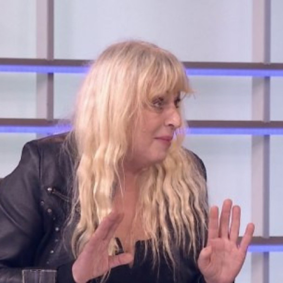 Majka Teya Dore o glasovima i Breskvici: "Svi znamo..." VIDEO