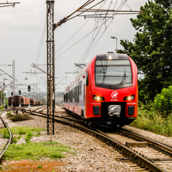 Osam novih polazaka do železničke stanice za stanovnike Beške i Čortanovaca