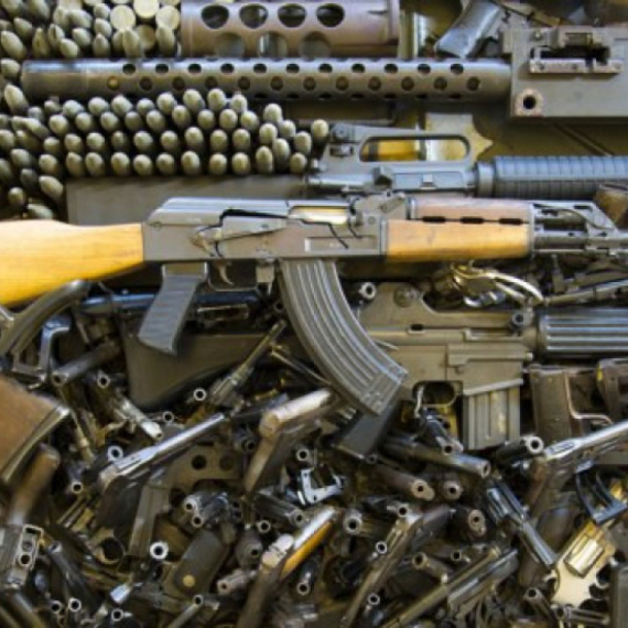 Naglo opao izvoz oružja: Kompanije strahuju