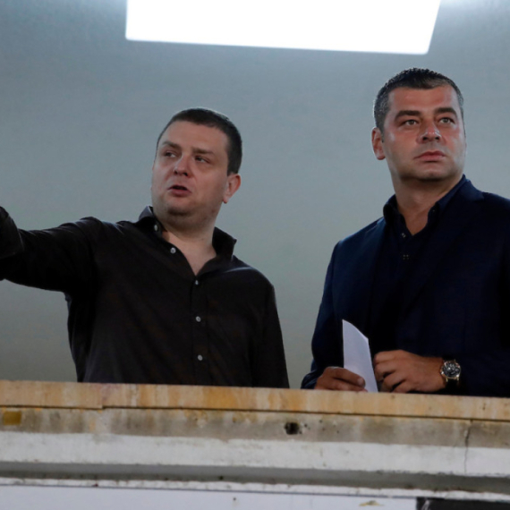 "Ne znamo ko je u upravi FK Partizan, privatizacija je neophodna"