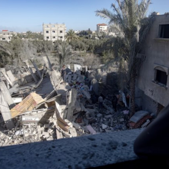 Izrael nastavlja sa napadima, u poslednja 24 časa bombardovane 4 zgrade VIDEO