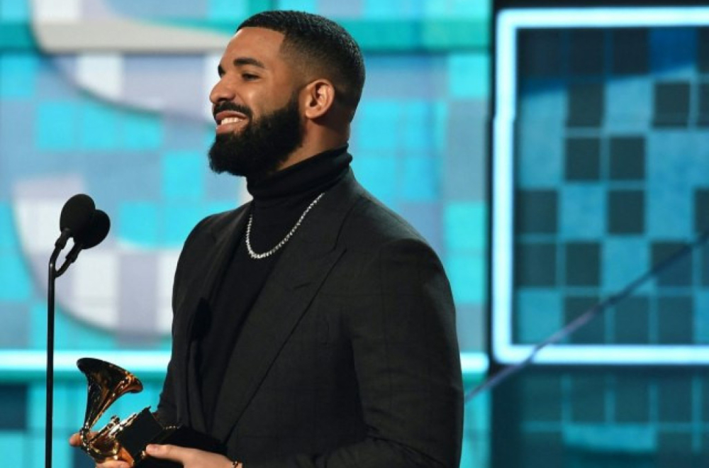 Ceo svet bruji o Drejkovom potezu tokom koncerta VIDEO