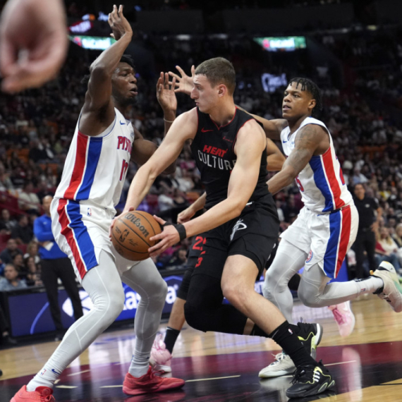 Jović isključen sa utakmice – Majami slavio VIDEO