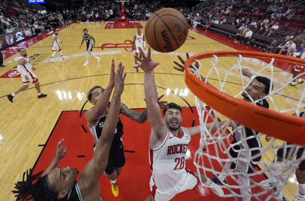 Bejbi Jokić razbio Vembanjamu VIDEO