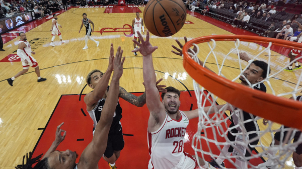 Bejbi Jokić razbio Vembanjamu VIDEO