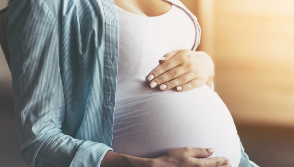 Trudnica pretukla dve babice i čistačicu, razlog je bizaran