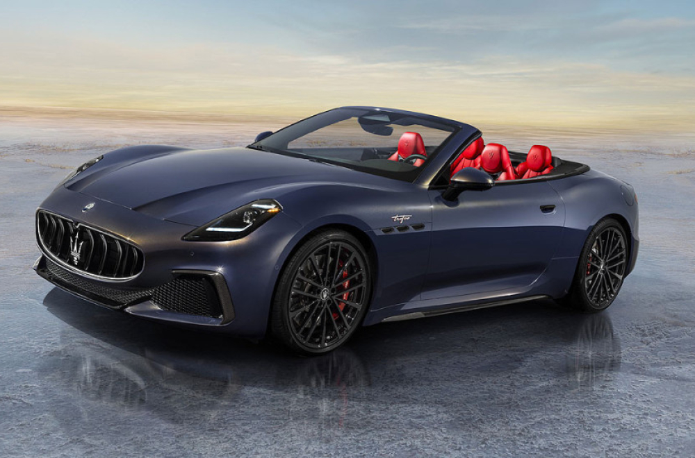 Debitovao novi Maserati GranCabrio FOTO