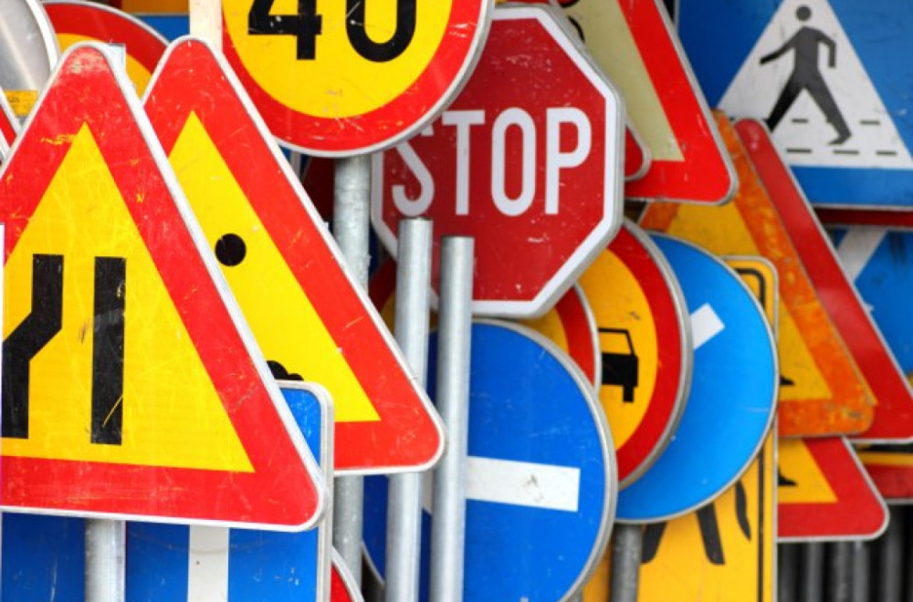 Pet miliona za nove saobraćajne znakove u Nišu