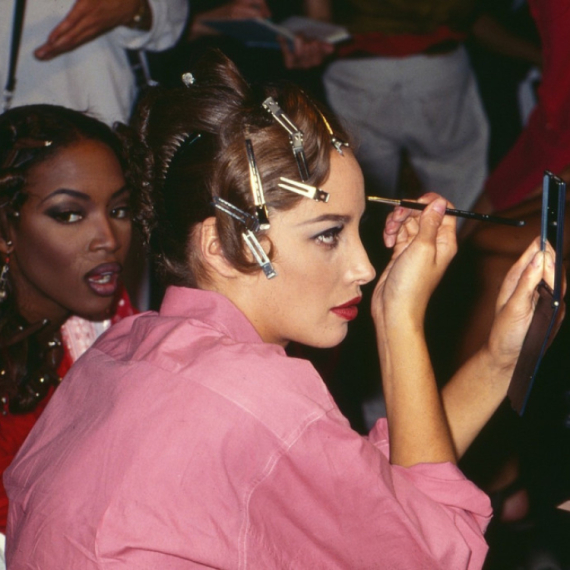 Prirodna lepota je i dalje njeno najjače oružje FOTO