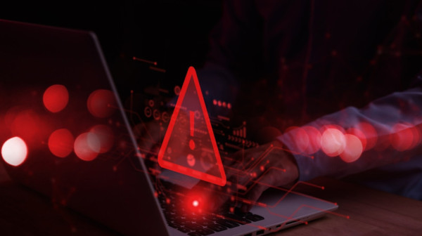 Microsoft uočio novi virus: Prvo špijunira pa uništava računare