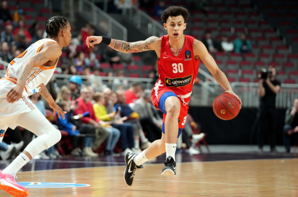 Prometej ubedljiv protiv Arisa za četvrtfinale Evrokupa