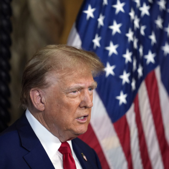 Tužilac u Trampovom slučaju podneo ostavku