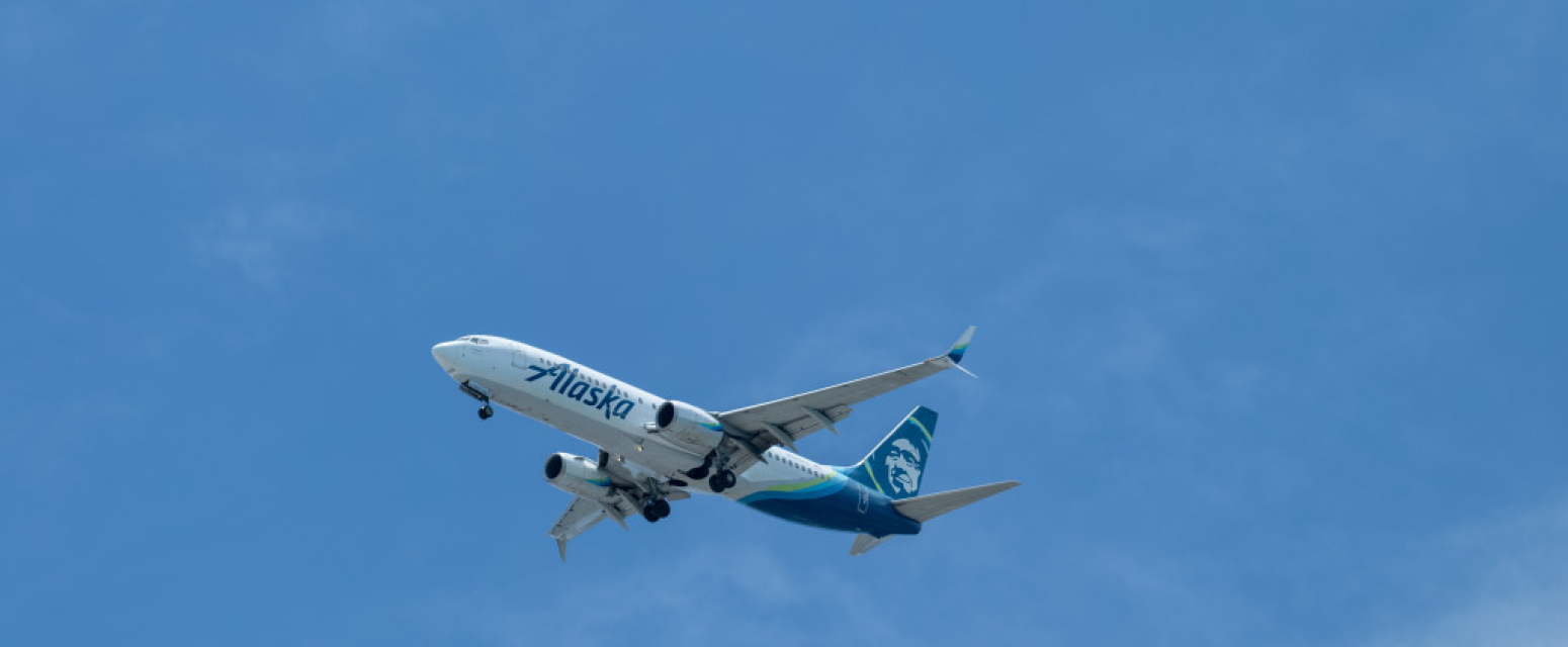 Miris u avionu naterao pilote da hitno slete sa 10.000 metara