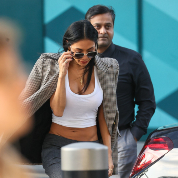 Najvrelija objava najzgodnije žene sveta VIDEO