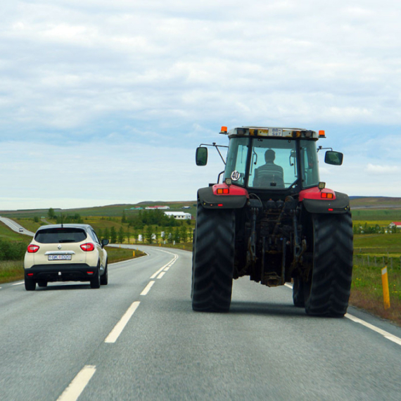 Upozorenje za vozače: Oprezno na lokalnim putevima