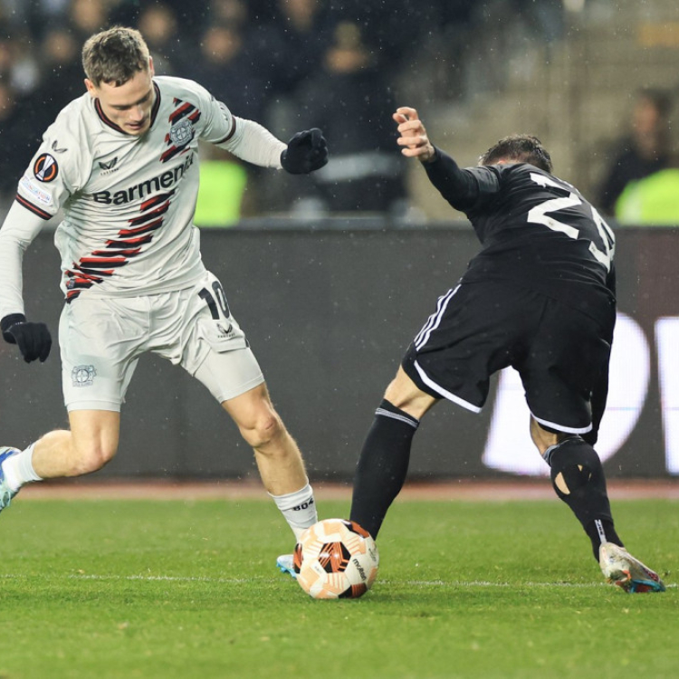 LE: Liverpul siguran u Pragu, Roma zgromila Brajton, Bajer izbegao poraz