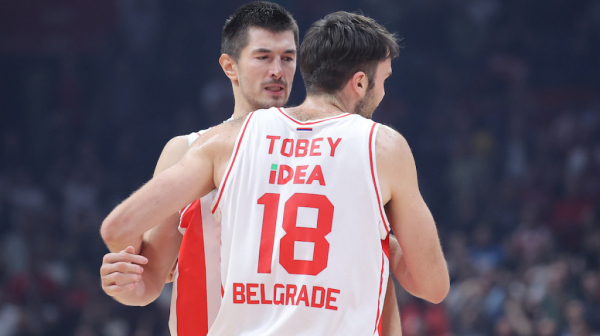 Zvezda nije mogla protiv Monaka – Džejms ušao u istoriju, dabl-dabl Mitrovića