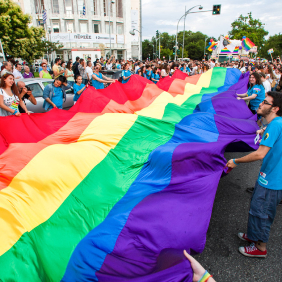 U Grčkoj se venčala dva muškarca, prvi put od donošenja zakona
