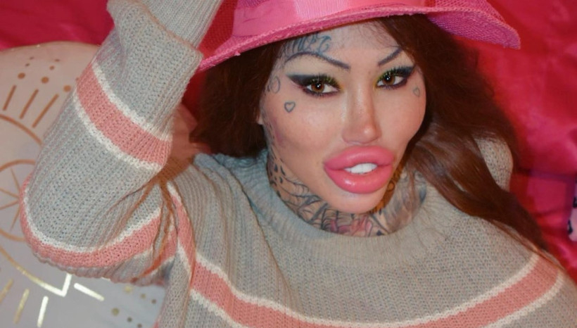 Zavisnica od plastičnih operacija šokirala novom objavom FOTO