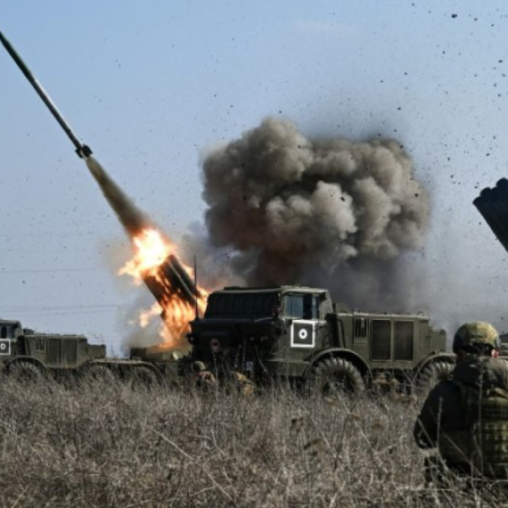 Kraj? Vojska se povlači i uništava sve