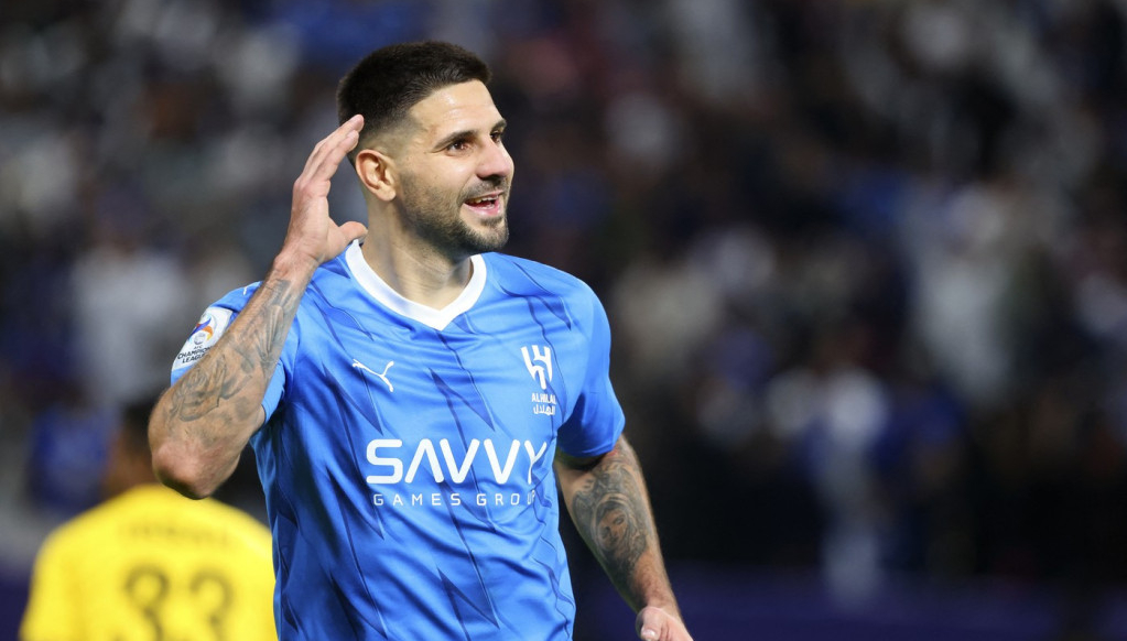 Mitrović nastavlja bitku sa Ronaldom – dva gola za preokret VIDEO