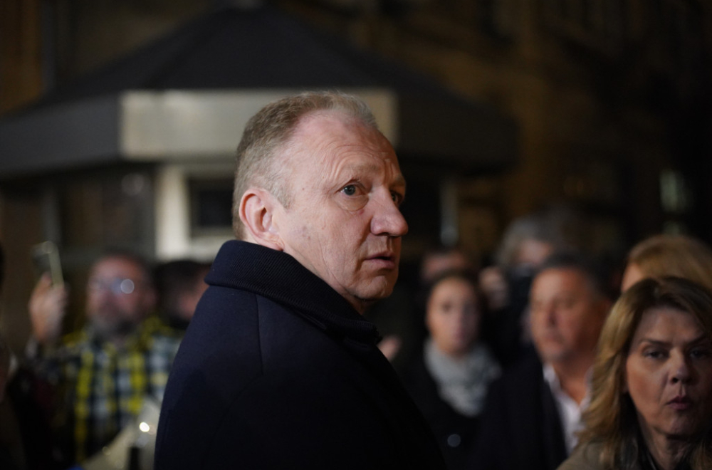 Brnabić oštro o Đilasu: Moli strance da ga ustoliče na vlast, ali ni oni ga neće