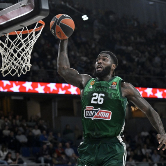 Panatinaikos rutinski sa Asvelom – Grent i Lesor vodili "zelene" do pobede