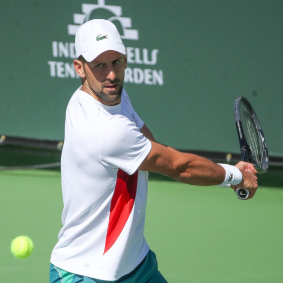 Poznato kada će Novak na teren protiv Vukića