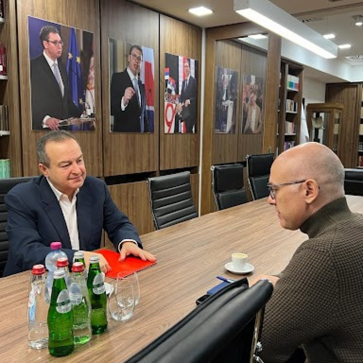 Sastali se Vučević i Dačić: Pozitivno ocenili saradnju dve partije FOTO