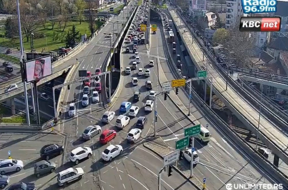 Gužve na Autokomandi zbog večitog derbija FOTO