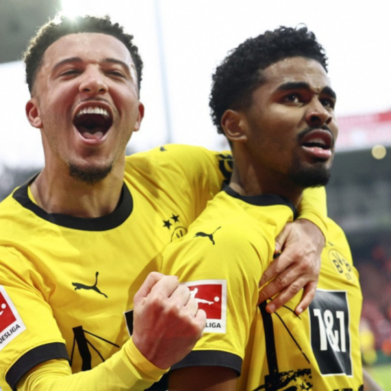 Dortmund sa desetoricom odneo bodove iz Bremena