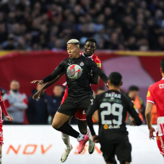 Netipično kvalitetan derbi: Zvezda bolja, Partizan ostao na +1 – burna konferencija Milojevića