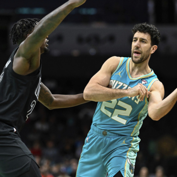 Micić i Pokuševski pocepali "mrežice" VIDEO