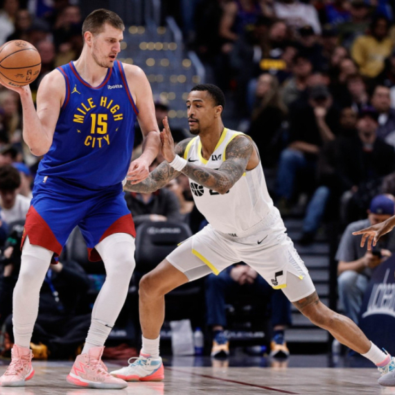 Jokićevih 26 poena, Denver uz raspoloženog Mareja razneo Jutu VIDEO