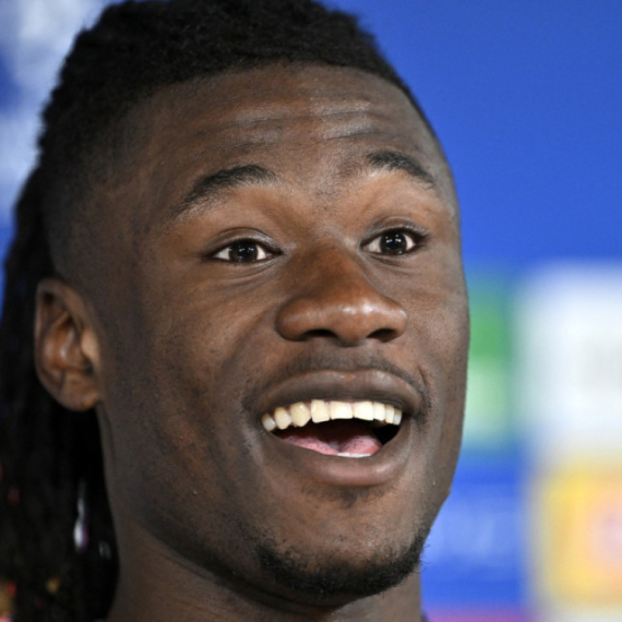 Kamavinga: Mogu da budem i golman ako treba