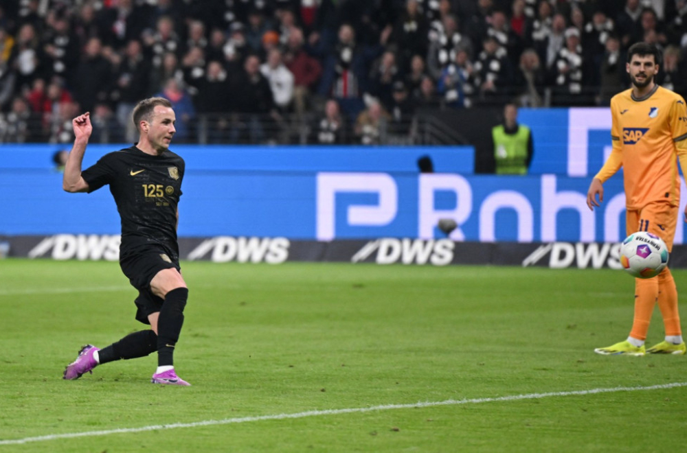 Geceov potpis u pobedi Ajntrahta – Hofenhajm poveo pa se raspao