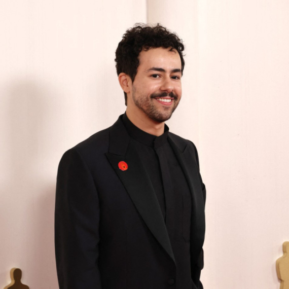 Zvezde nose posebne bedževe, pro-palestinski aktivisti blokirali saobraćaj ispred Dolbi teatra FOTO